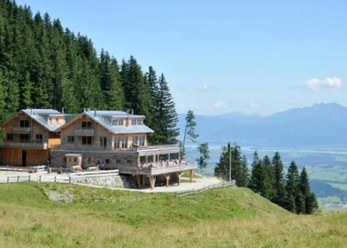 In Nesselwang, Allgaeu Bergfreunde *